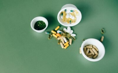 Navigating Supplements for IBD: My Personal Perspective as a Dietitian and Patient